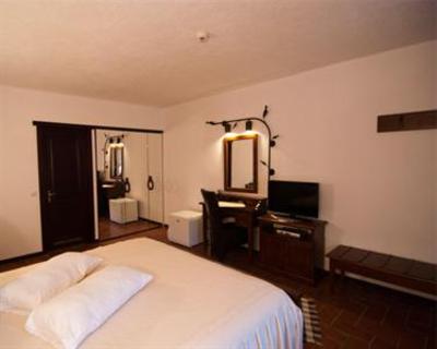 фото отеля Hanul Dambu Morii Hotel Sacele