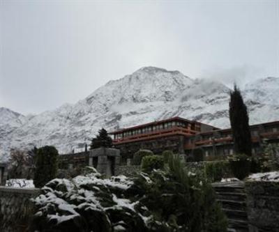 фото отеля Gilgit Serena Hotel
