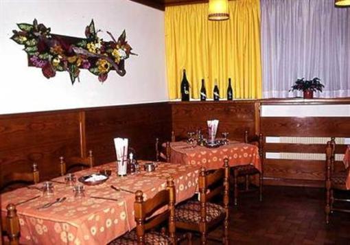 фото отеля Albergo Rosa Predazzo