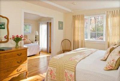 фото отеля The Woodstock Inn on the Millstream