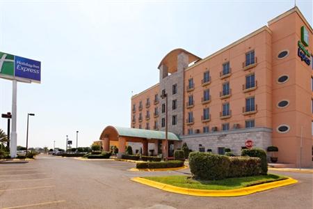 фото отеля Holiday Inn Express Silao