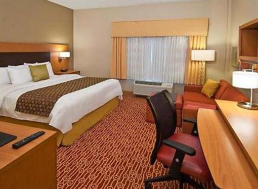 фото отеля TownePlace Suites Baton Rouge Gonzales