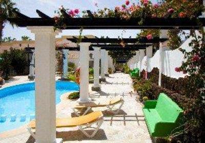 фото отеля Apartments Esquinzo Fuerteventura