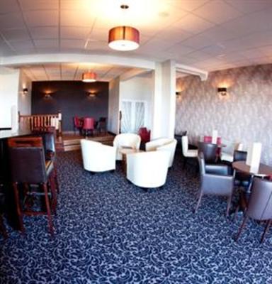 фото отеля Lothersdale Hotel
