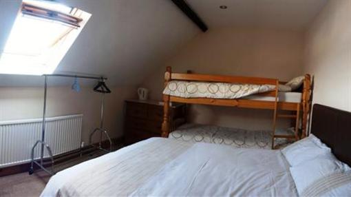 фото отеля Buddies Bed & Breakfast Swanage