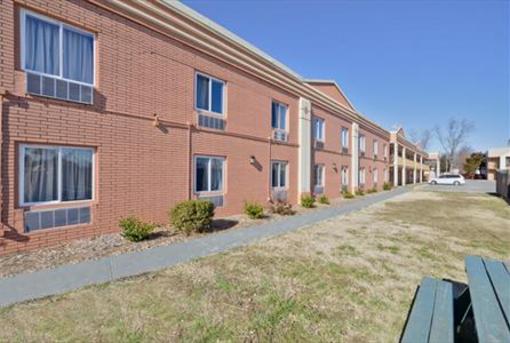 фото отеля Americas Best Value Inn Marion (Illinois)