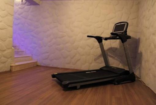 фото отеля Kondo Suites & Residence