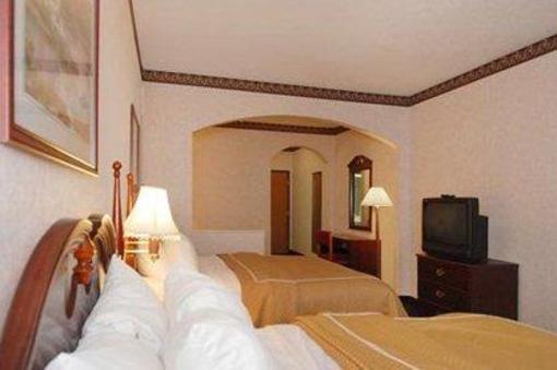 фото отеля Comfort Suites Vincennes