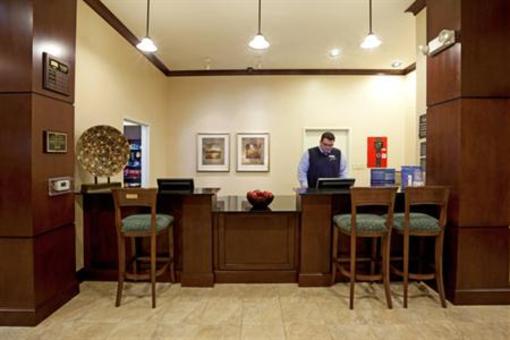 фото отеля Staybridge Suites San Antonio Sea World