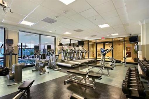 фото отеля Crowne Plaza Newark Airport