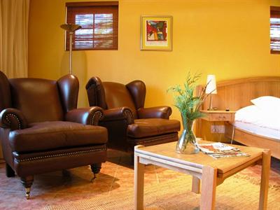 фото отеля Kolping Guest House Cape Town