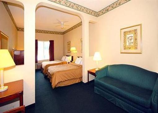 фото отеля Comfort Suites Louisville Jeffersontown