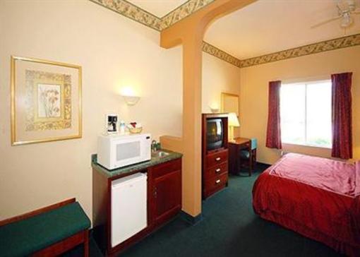 фото отеля Comfort Suites Louisville Jeffersontown