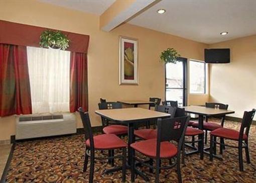 фото отеля Comfort Suites Louisville Jeffersontown