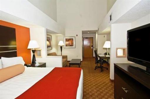 фото отеля Best Western Plus Rockwall Inn & Suites