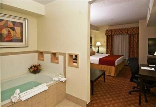 фото отеля Best Western Plus Rockwall Inn & Suites