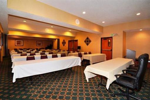 фото отеля Best Western Plus Rockwall Inn & Suites