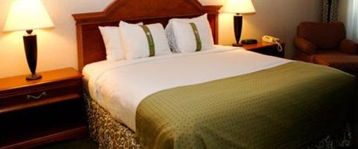 фото отеля Holiday Inn Great Falls