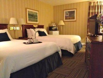 фото отеля Howard Johnson Inn and Suites Miramichi