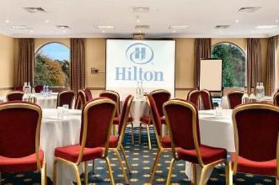 фото отеля Hilton Cobham