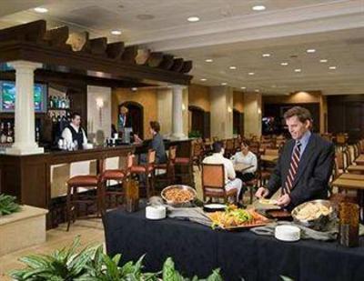 фото отеля Embassy Suites Tampa - Downtown Convention Center
