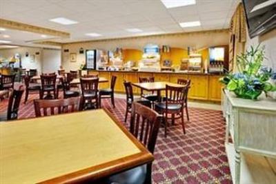 фото отеля Holiday Inn Express Hotel & Suites Concordville - Brandywine
