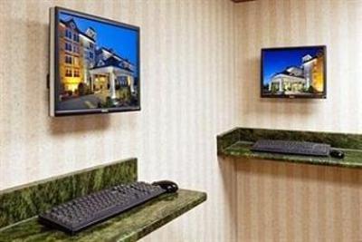 фото отеля Holiday Inn Express Hotel & Suites Concordville - Brandywine