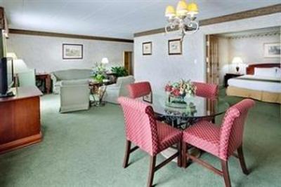 фото отеля Holiday Inn Express Hotel & Suites Concordville - Brandywine