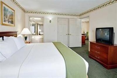фото отеля Holiday Inn Express Hotel & Suites Concordville - Brandywine