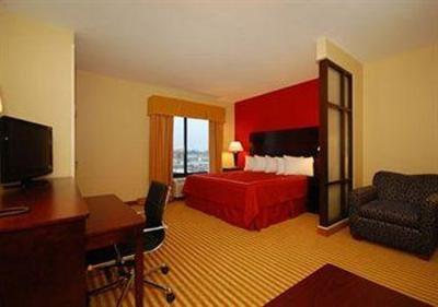 фото отеля Comfort Suites East Broad at 270