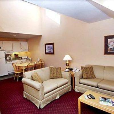 фото отеля Attitash Grand Summit Hotel