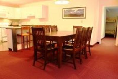 фото отеля Attitash Grand Summit Hotel