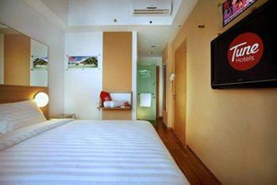 фото отеля Tune Hotel - Pekanbaru