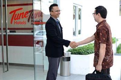 фото отеля Tune Hotel - Pekanbaru