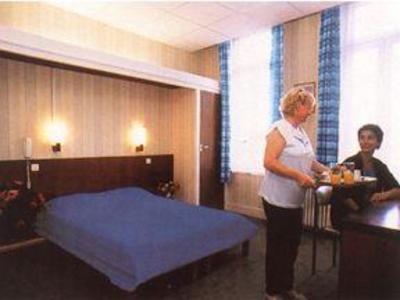 фото отеля France-Angleterre Hotel Saint-Quentin