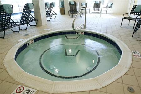 фото отеля Hilton Garden Inn Roanoke Rapids