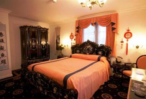 фото отеля Santo's Higham Farm Hotel