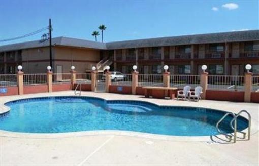 фото отеля Deluxe Inn and Suites Weslaco