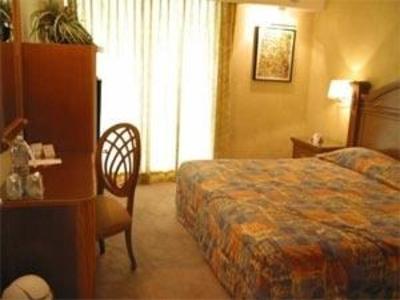 фото отеля Moralva Suites Guadalajara