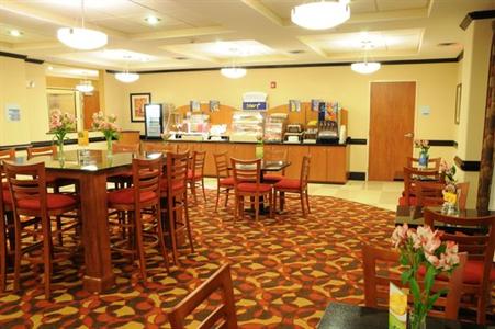 фото отеля Holiday Inn Express Hotel & Suites Bainbridge