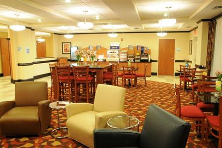 фото отеля Holiday Inn Express Hotel & Suites Bainbridge