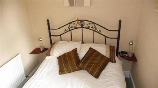 фото отеля Bronwye Guest House