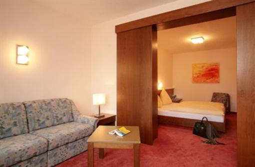 фото отеля Aparthotel Krone Zell am See
