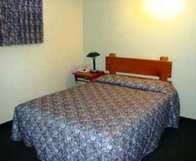 фото отеля Knights Inn Bracebridge