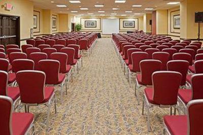 фото отеля Crowne Plaza Suites Houston Southwest
