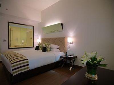 фото отеля Citrus Hotels Gurgaon Central
