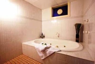 фото отеля Golden West Motor Inn