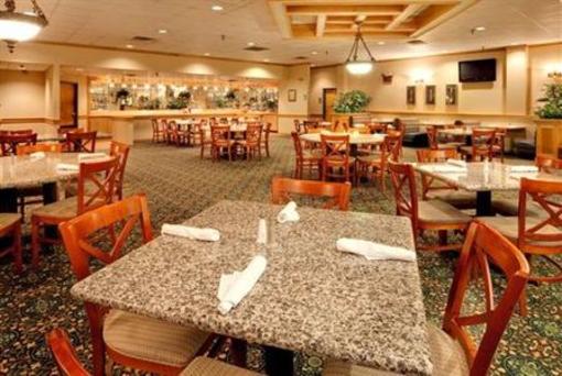 фото отеля Holiday Inn Turnpike Morgantown