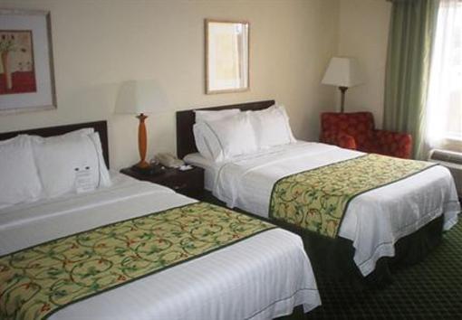 фото отеля Fairfield Inn Macon West