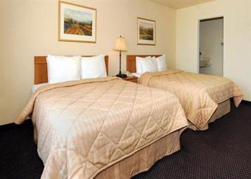 фото отеля Comfort Inn & Suites Bend
